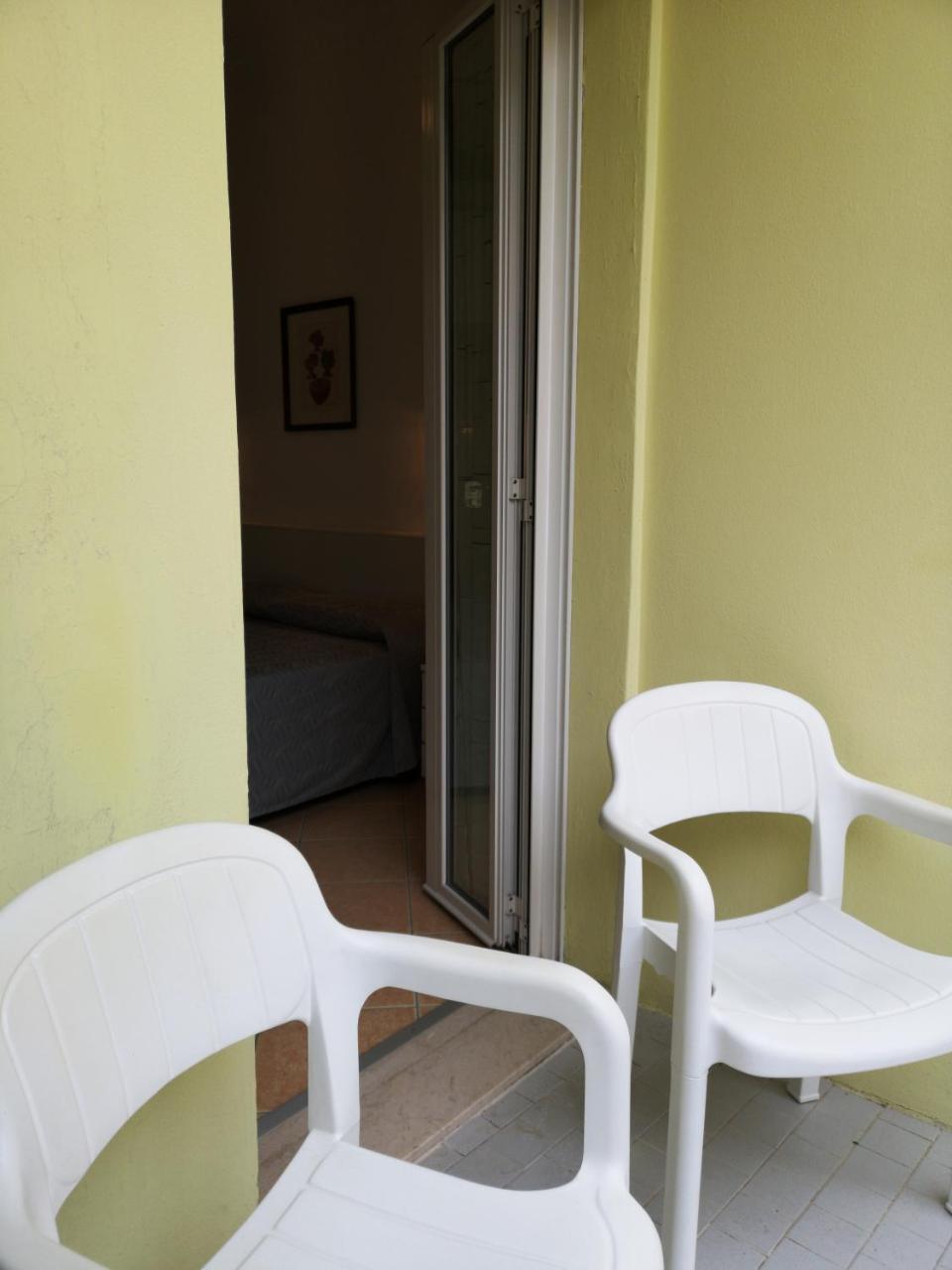 Hotel Athena B&B Gabicce Mare Extérieur photo